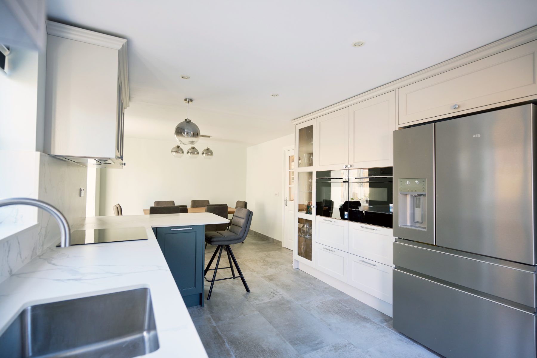 American Style Fridge Freezer in Tall Kitchen Units